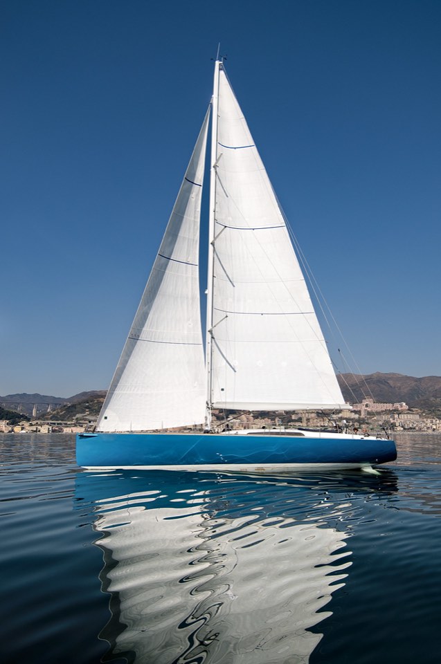 Mostes 55: under sail